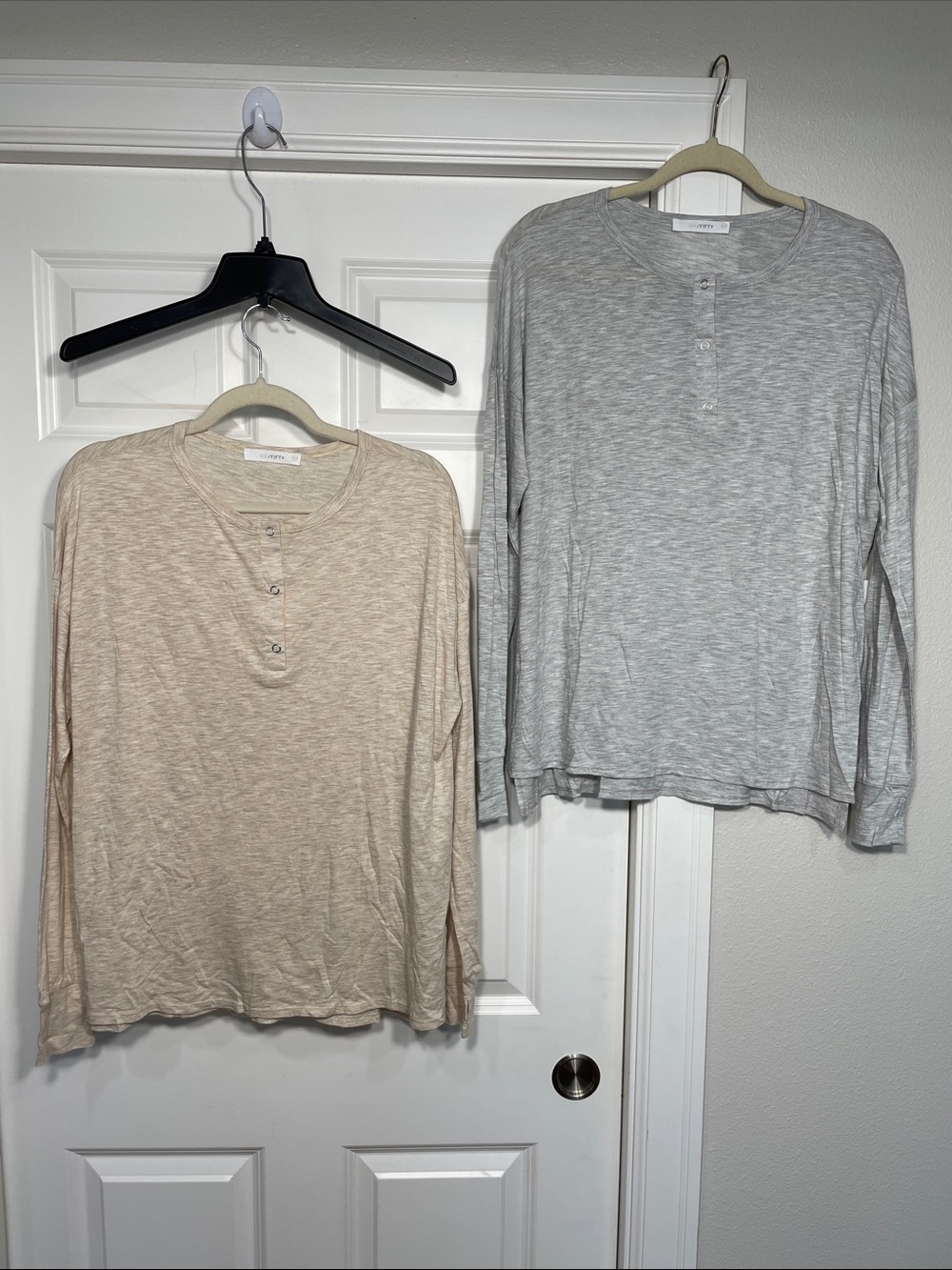 Six/Fifty Men’s Snap Tops Size XS Long Sleeve Lightweight Grey Beige Breathable